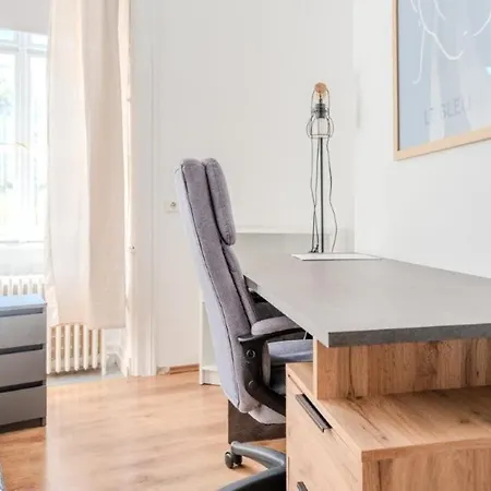 Apartment Grosse Stadtwohnung Im Zentrum